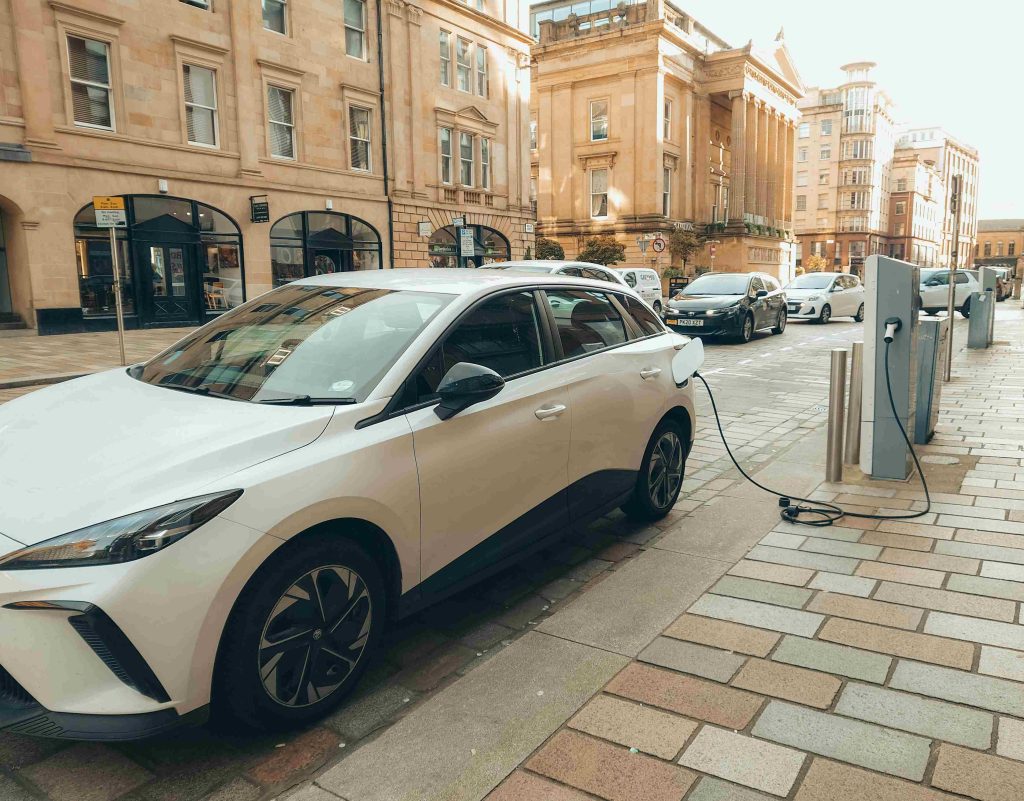 buzz id charging di area gedung
